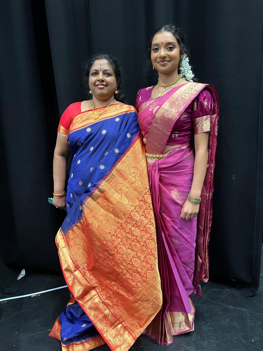 Shriya and her mother in silk saris
