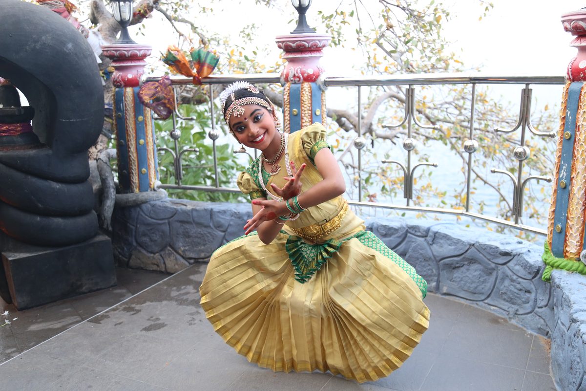 Shriya dancing at Koneswaram Temple, fourth year