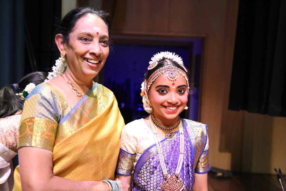 Shriya with her guru Smt. Shanthy Rajendran, fifth year, 2017